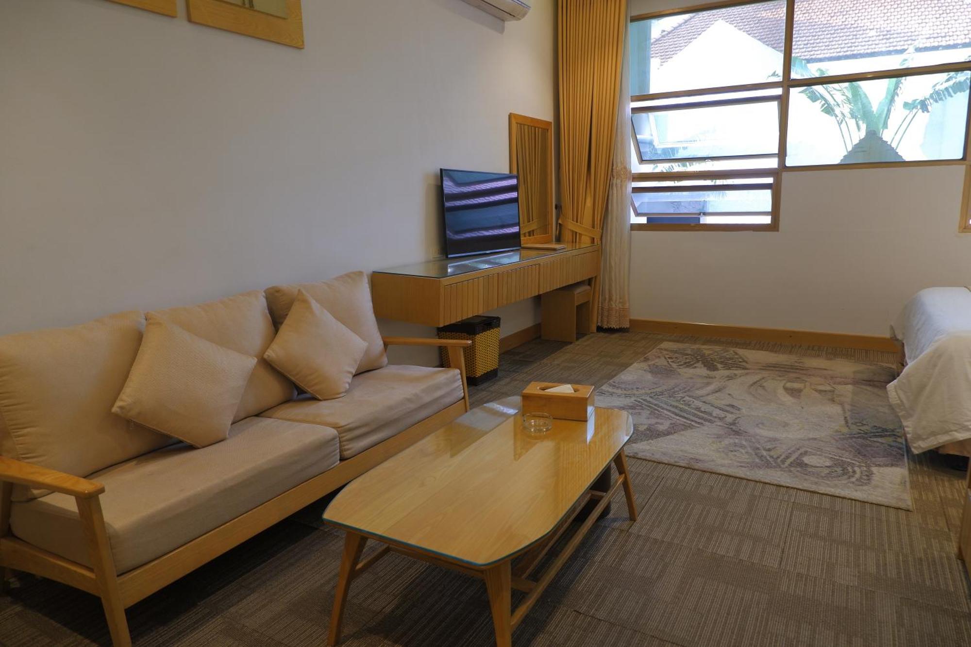 Tuong VI Hotel Hai Phong Exterior photo
